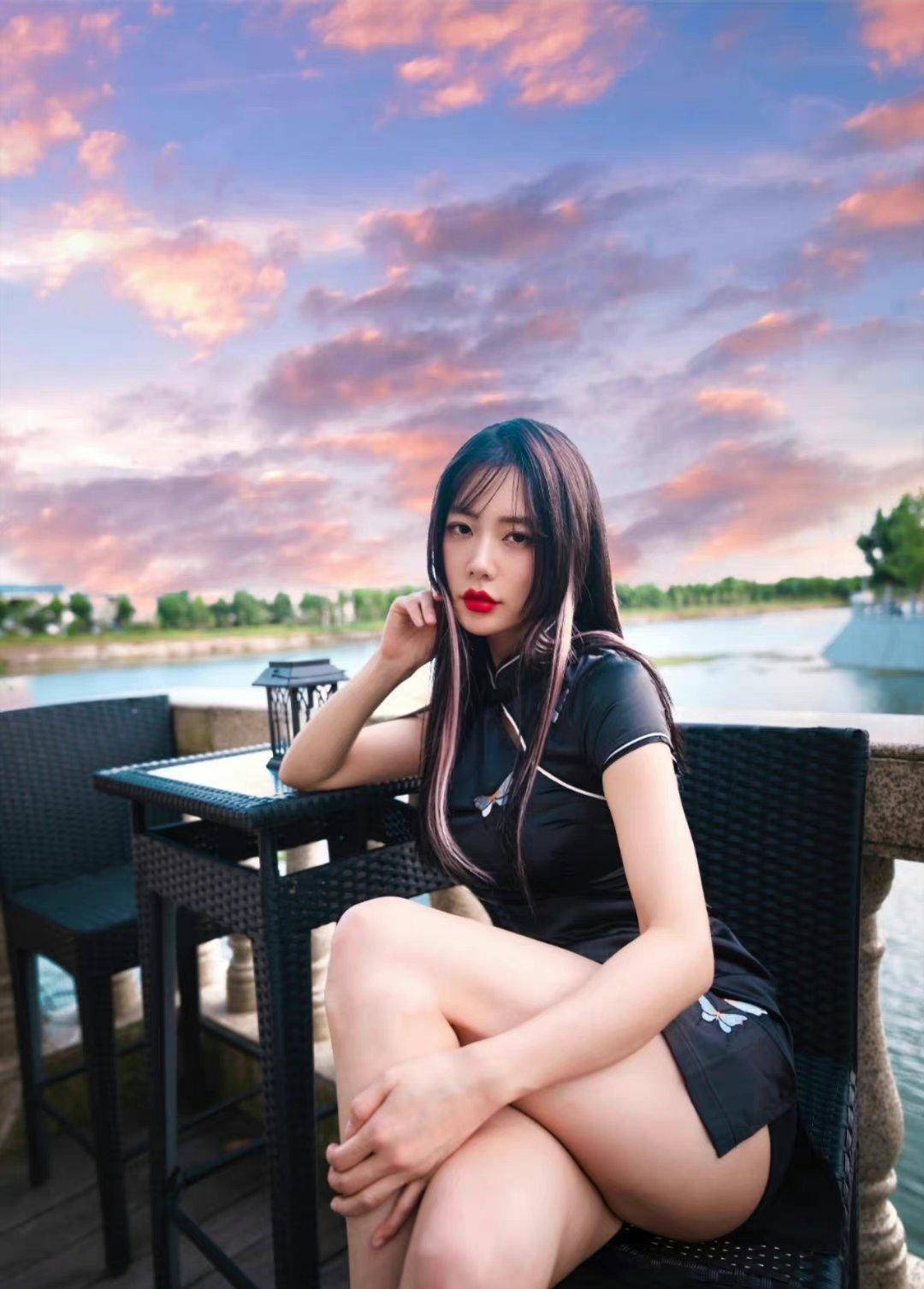 亚洲第一美女,李成敏健身服旗袍写真,健康美人,妩媚妩媚_照片_运动_穿