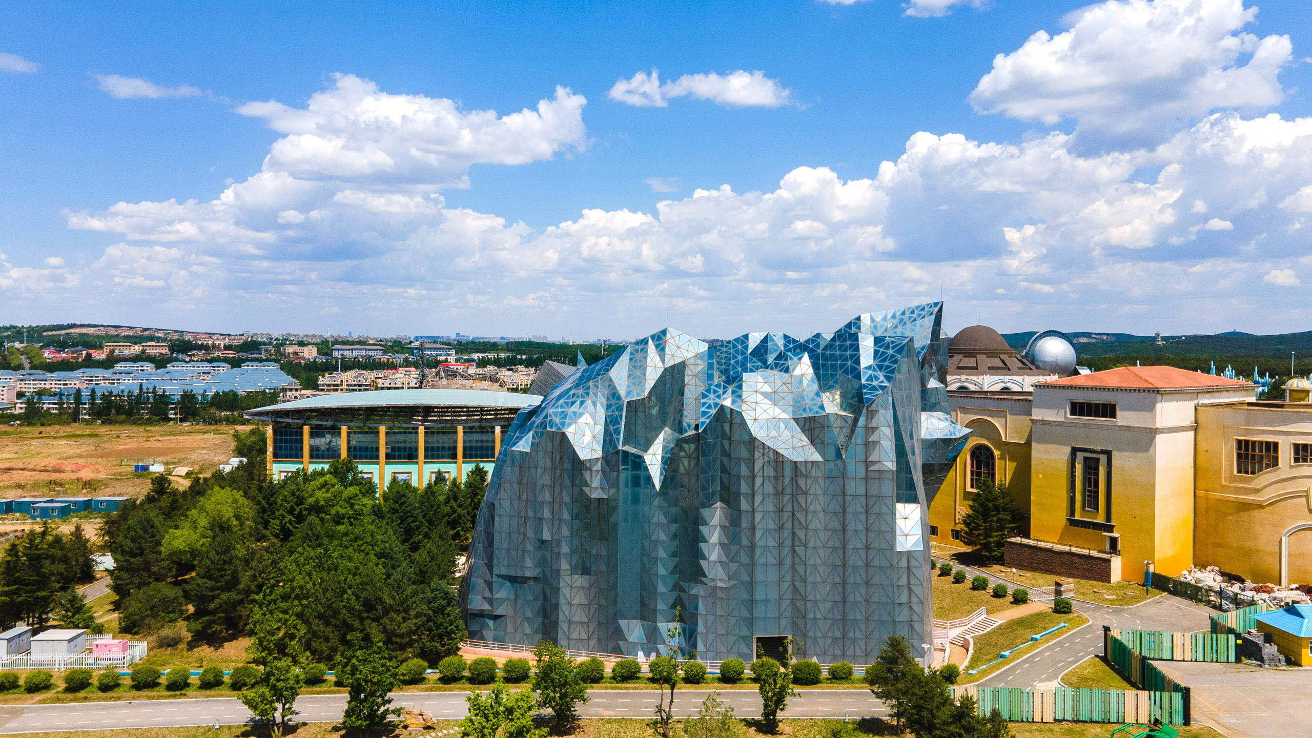 长春旅游必打卡景点:长影世纪城,中国十大影视基地之一_电影_景区