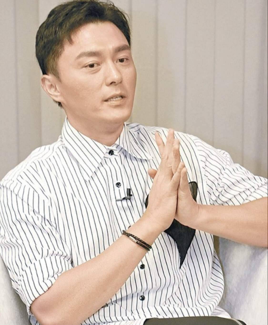 tvb小生杨明被叫囚犯坦言不会离巢对女友许诺照顾一生一世