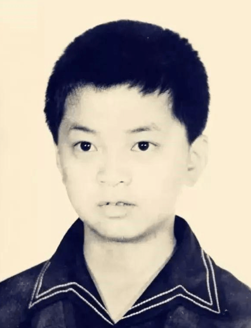 48岁李健与清华博士妻子多年没孩子,谈过为何丁克却并非网传内容_时候