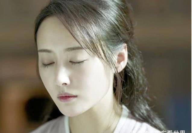 难怪《庆余年》的司理理眼熟,小时候的qq头像就是她,90后的青春_李纯