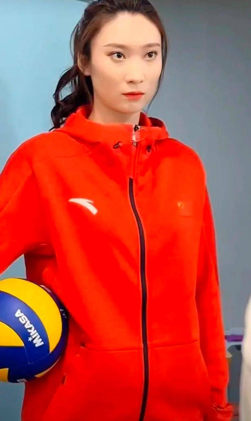 姚敏要结婚了!最喜欢辽篮的张镇麟,妈妈王芳不会同意_赛季_决赛_辽宁