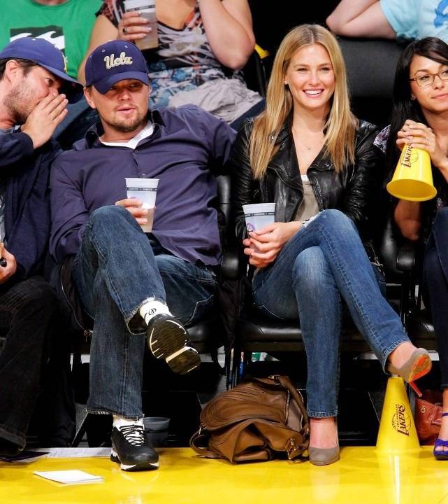 莱昂纳多29岁超模前女友大婚,时尚婚纱展曼妙身姿,新郎也是演员