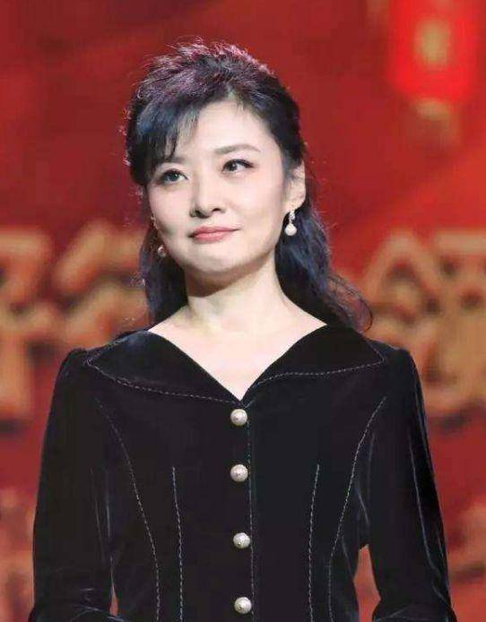 两任丈夫都非常爱她,女儿却成她一生的痛_电视_周涛_感情