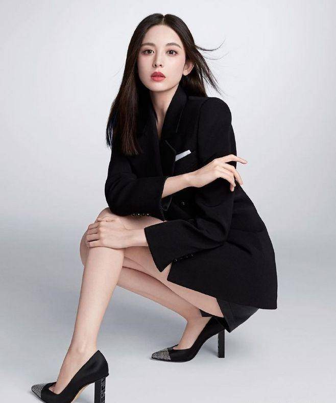 古力娜扎精美"大片"一出,无数宅男为之惊叹_气质_造型_身材