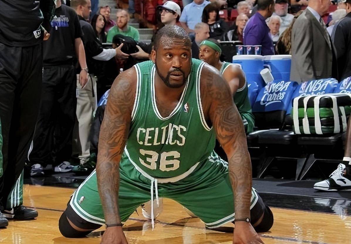 上赛季nba巨星薪水:艾弗森16万,韦德239万,他一个人2500万_科比_乔丹