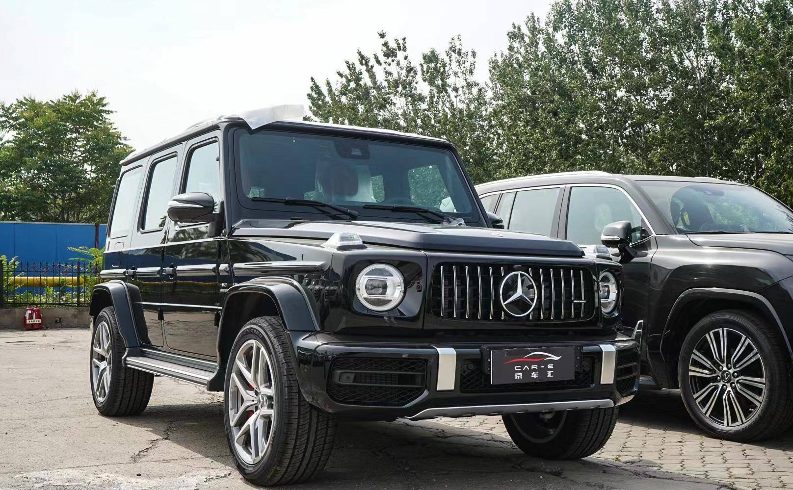 大g可以说是每个男人的梦想,23款g63直瀑式进气格