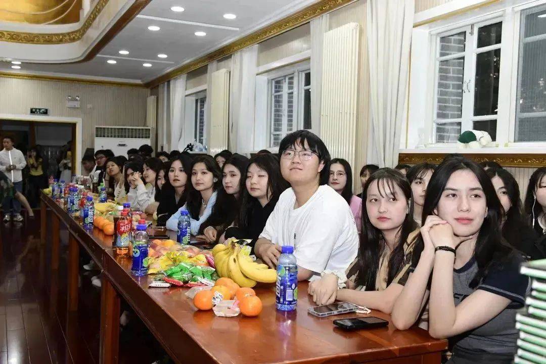 北京市通州区潞河中学内高班2023届高三年级送别晚会_祝福_同学_谢宏