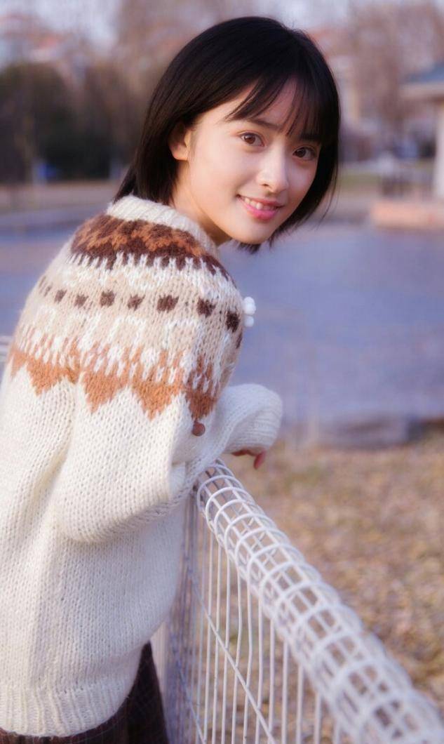 沈月孙宁甜蜜互动,相互喂饭疯狂撒糖,上演真实版偶像剧_时候_生活