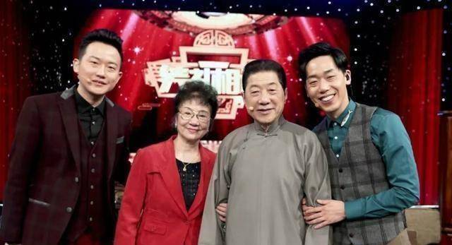 送走父亲常贵田,儿子常悦发文愿天下老爸安好,健康比什么都重要_相声