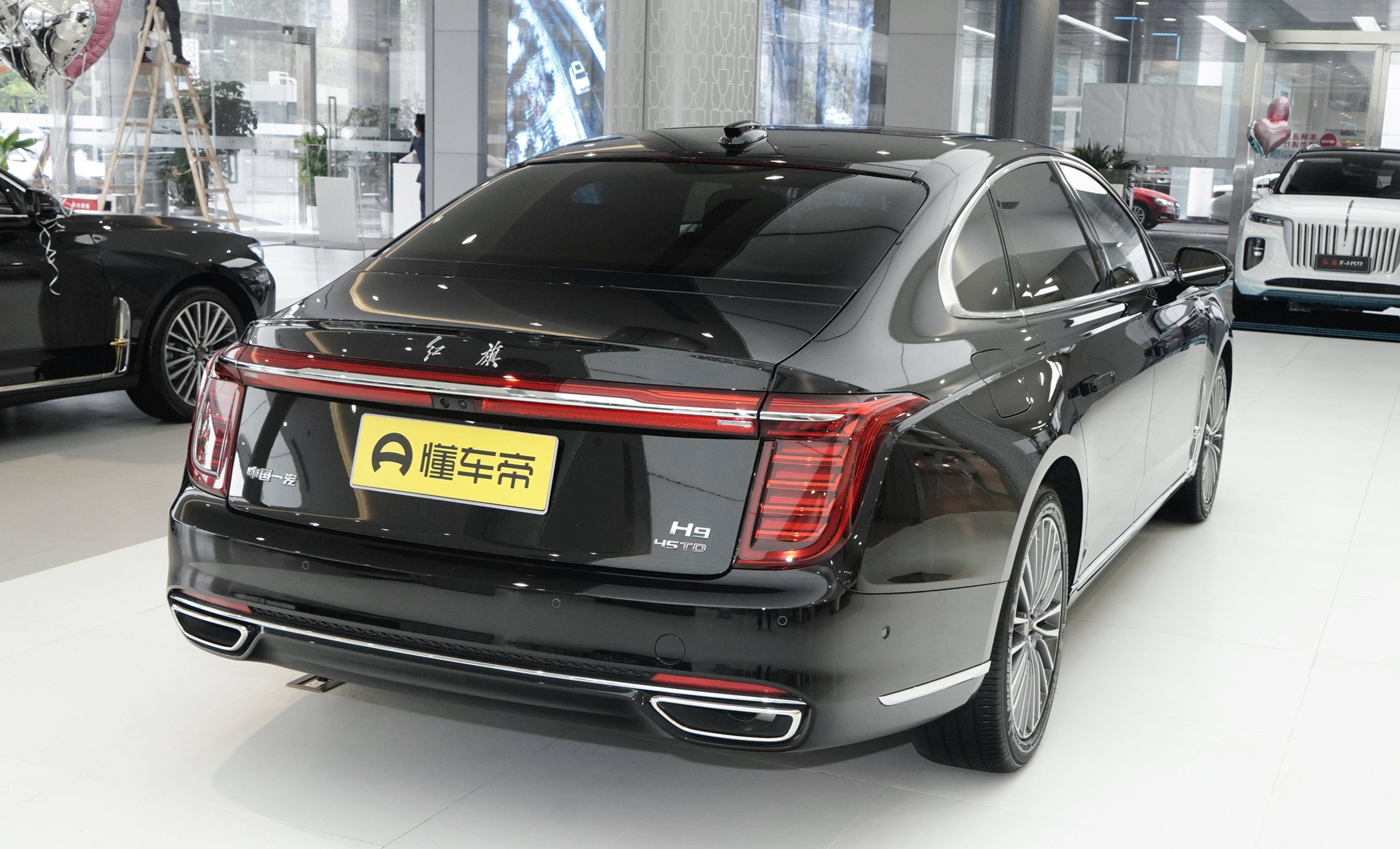 0t或3.0t动力,不到31万起,实拍红旗h9_搜狐汽车_搜狐网