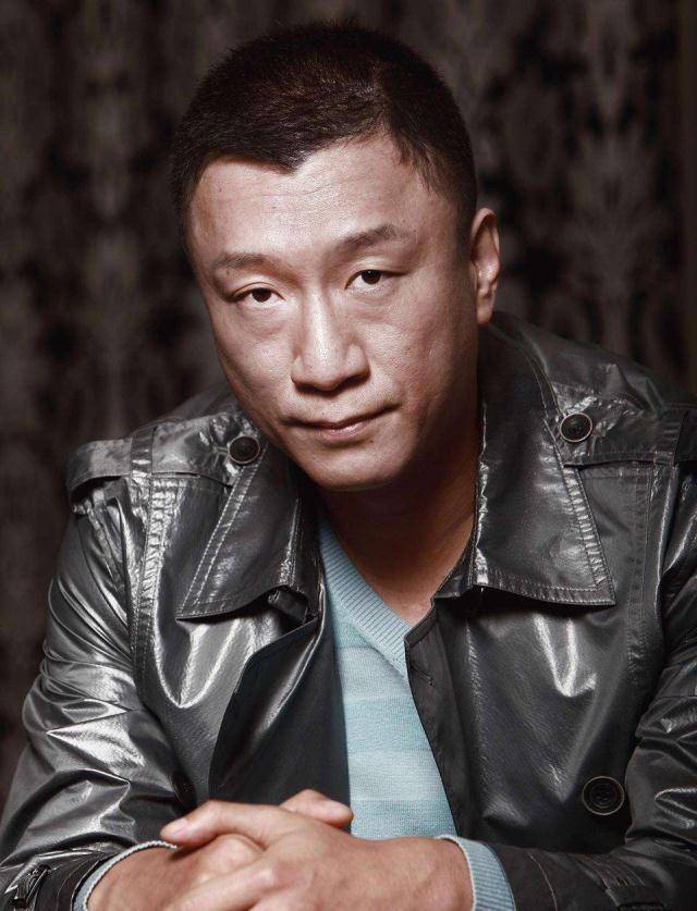 孙红雷公开道歉,却不是为了拍烂片,而是自己的一个小嗜好_电影_冯小刚