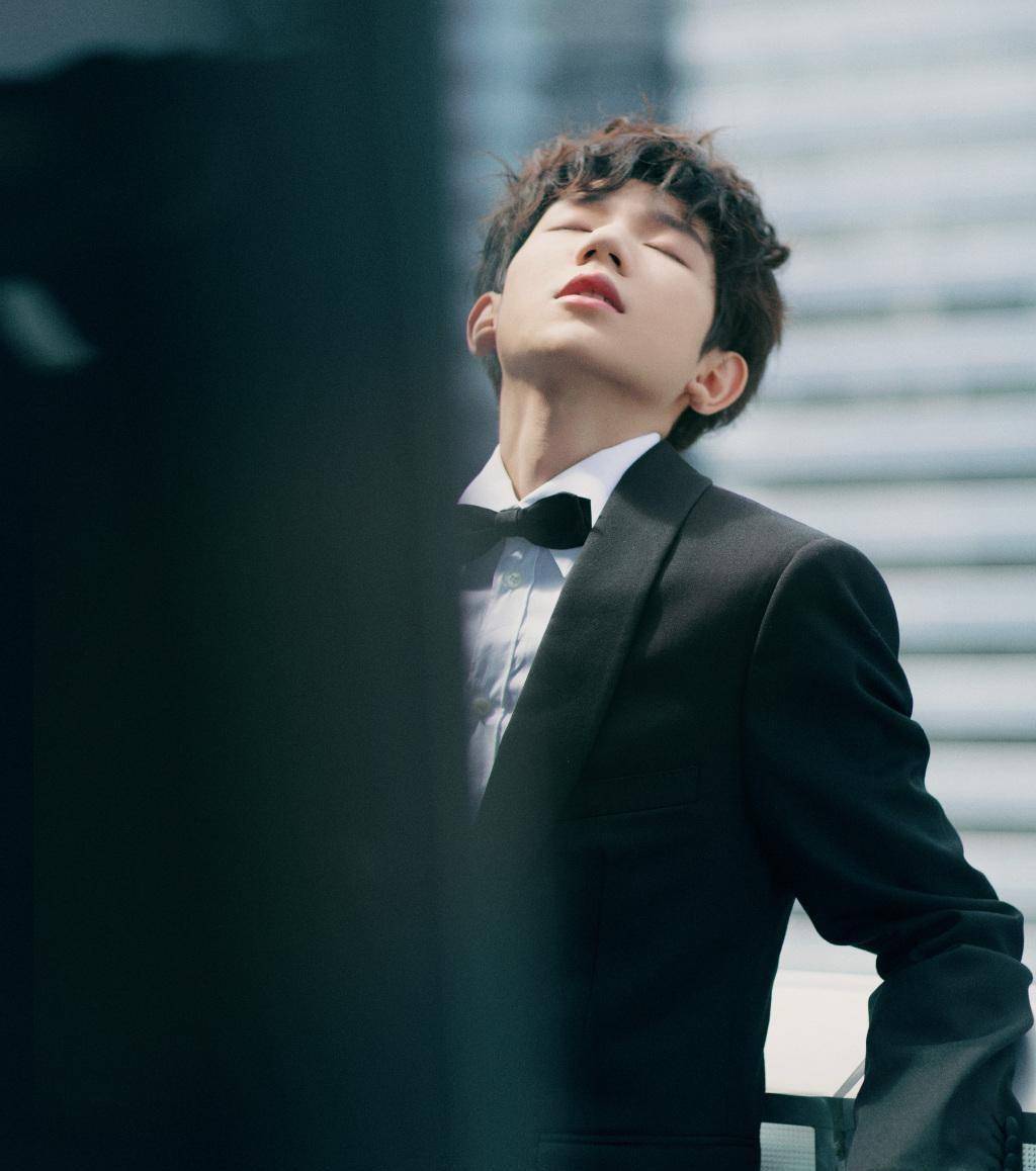 王源升学演唱会信息来了?