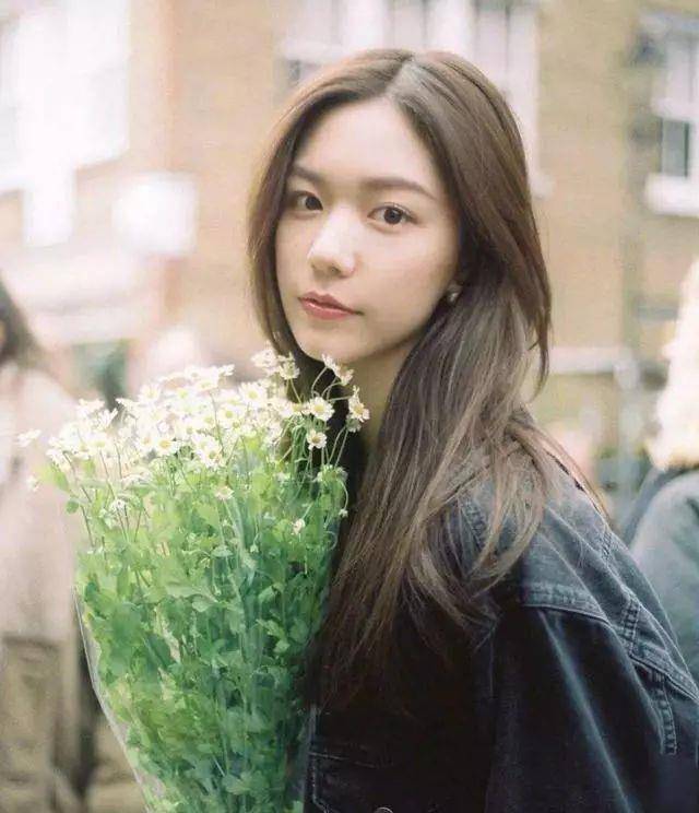 王一博和綦美合越锤越实了……_在线_背景图_什么