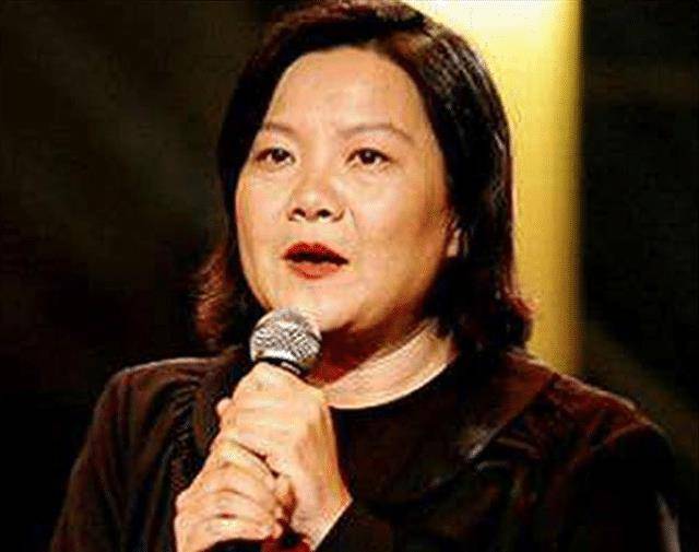 原创            洪晃：妈妈在上海买的房子，都不敢跟别人说，怕会被别人笑话-洪晃家的房子