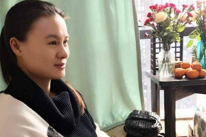 9万也要卖,疑着急跑路_朱小贞_房子_母子