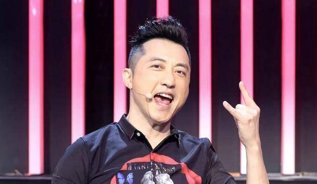 庾澄庆点赞力挺伊能静博文,上热搜后又取消点赞_外界_哈林_哈利