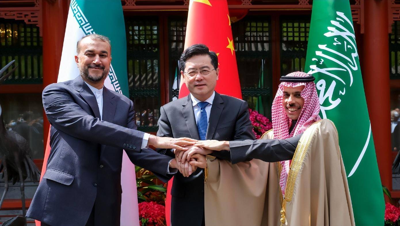 巴勒斯坦总统来华,一连待4天,中方的布局,进入到中东问题核心_中国