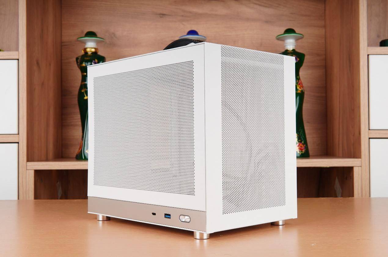 闪鳞g200 itx机箱装机分享_mm_设计_方面