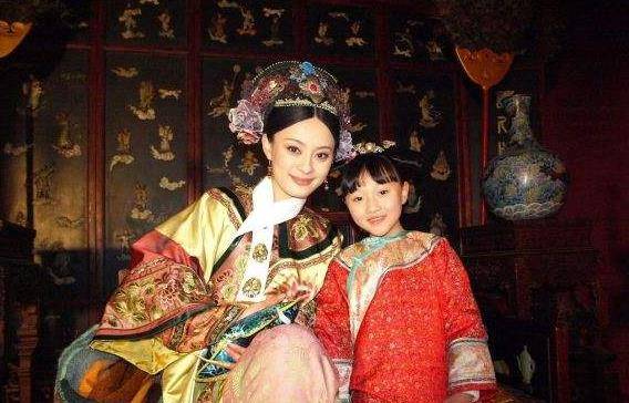 为何甄嬛离宫前,不把胧月给沈眉庄扶养,敬妃真是设局的一把好手_孩子