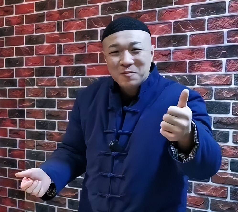 网红牛道:从百万粉丝到无人问津,"老北京"招牌也救不了口碑_视频_地道