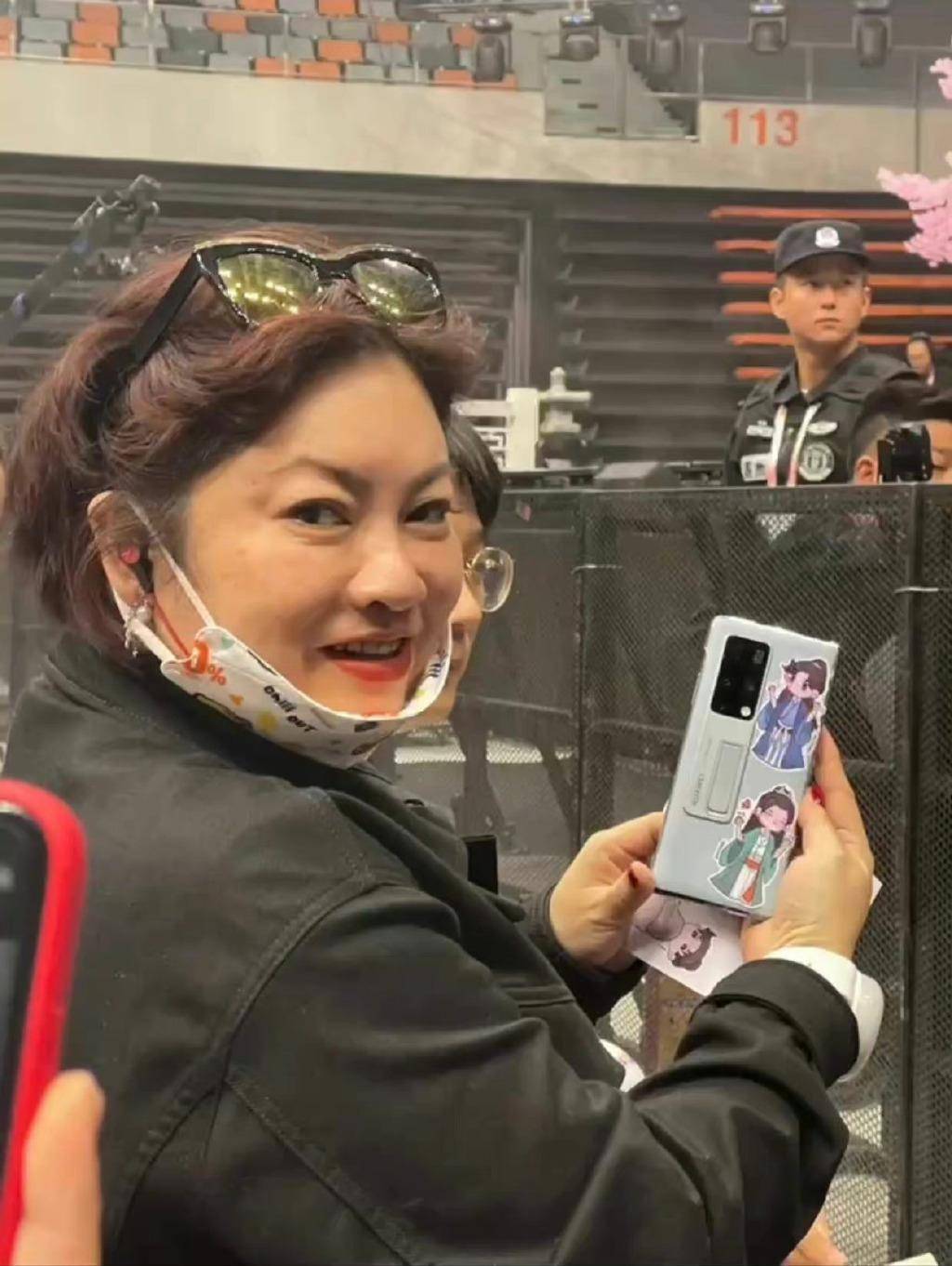 山河令制片人马韬肝病离去,和多位顶流合作,生前露面照变瘦很多_网友