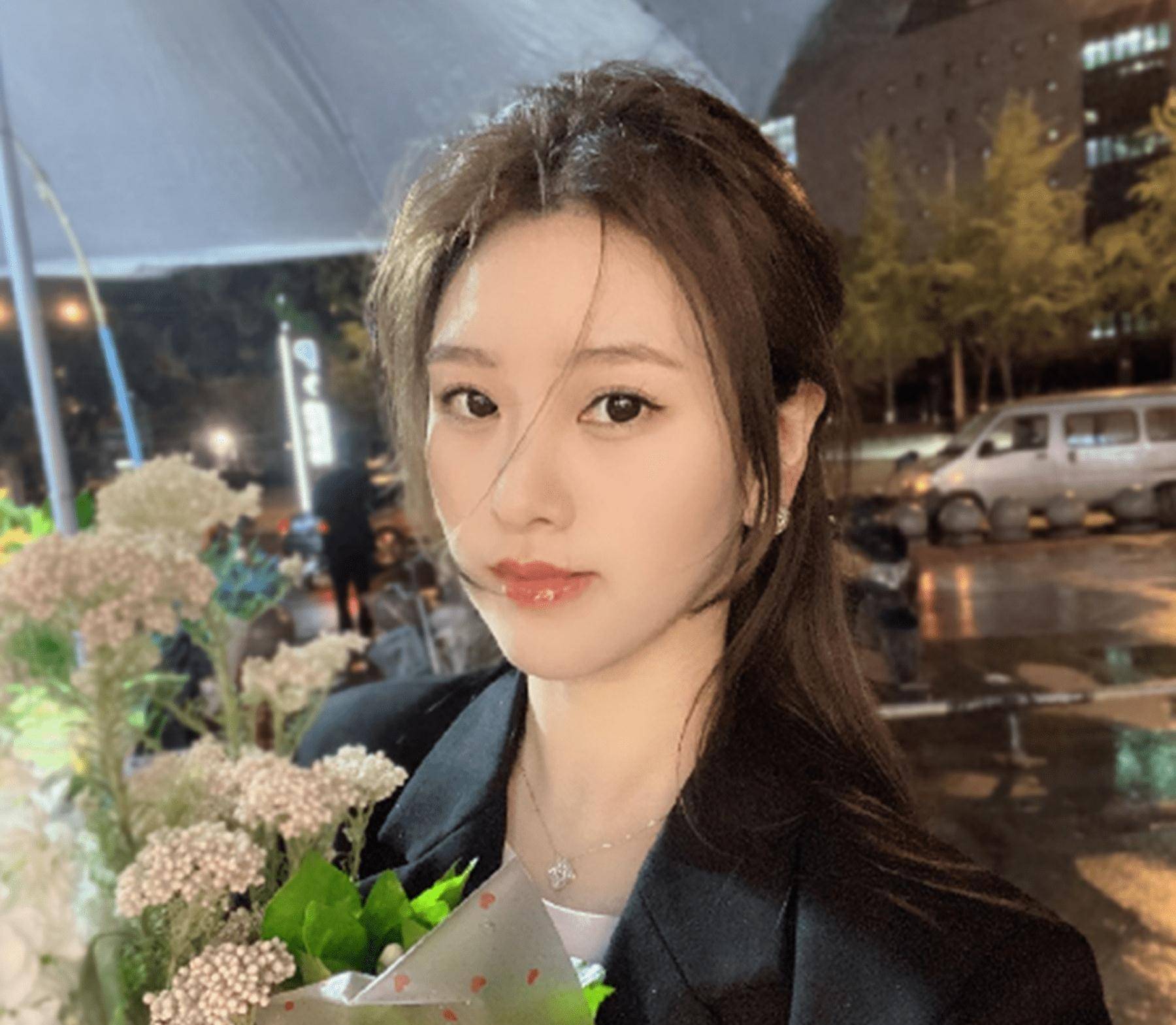 项思醒后又一位海王,定闹钟同时约会4位男友,本尊回应很无力_世妍