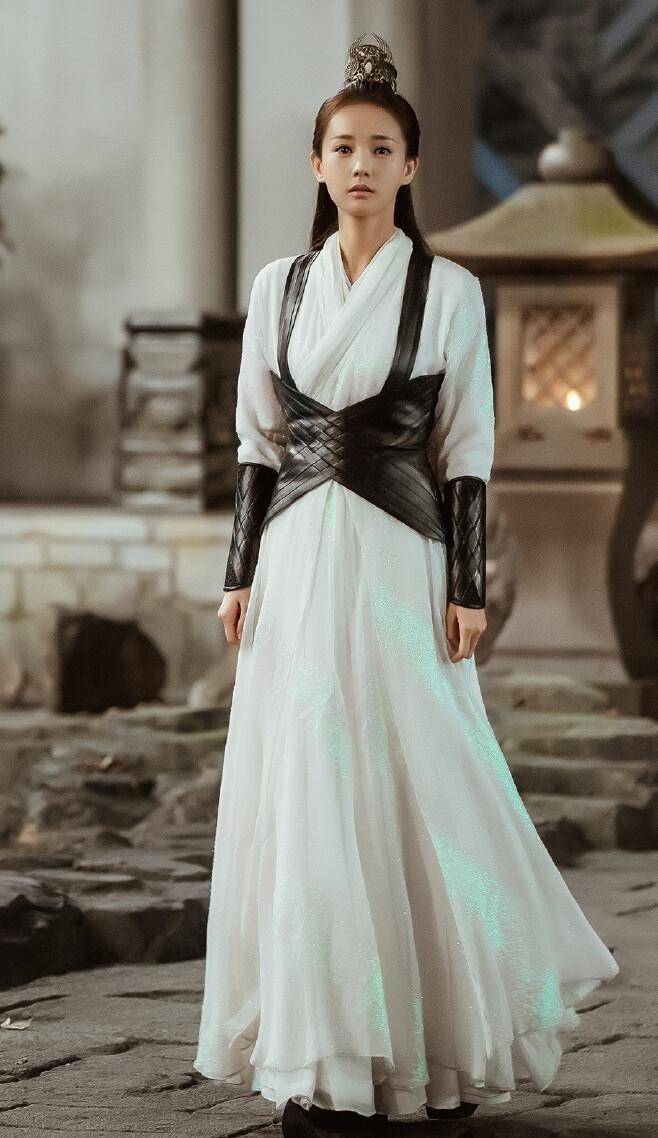 吴倩35 《醉玲珑》 【朵霞】 黄梦莹36 《大唐荣耀》【沈珍珠】景甜37