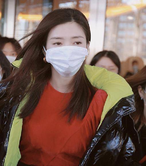 央视春晚节目路透:tfboys不合体,万茜任嘉伦或将演催婚小品_表演_合唱