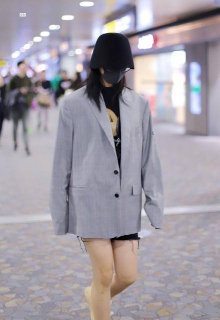 杨超越韩媒生图太能打!