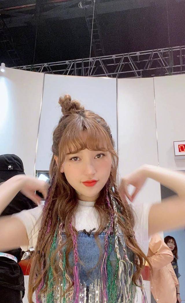 泫雅回归,身材曲线依旧火辣!_减肥_食物_进行