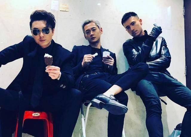 《反黑路人甲》tvb视帝有七条感情线,网友:都不想看_冯盈盈_张振朗_蒋