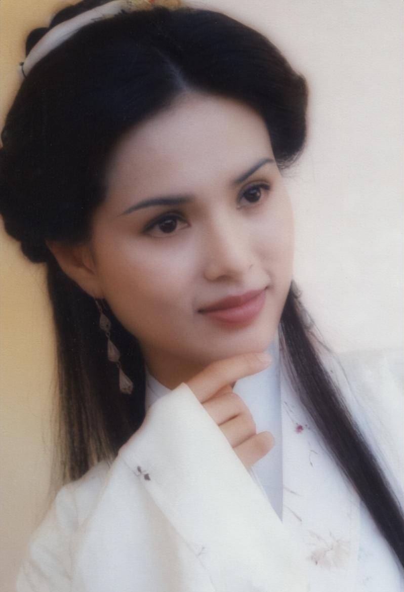 惊艳岁月的7位老牌女港星,各个千娇百媚,美得不可方物_林青霞_王祖贤