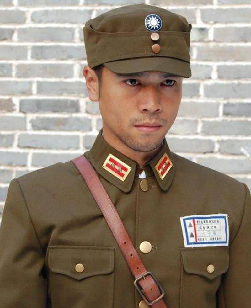 八路军山东纵队的营长,叛变后得到王耀武重用,1949年被枪决_徐振中