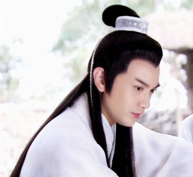 有一种古装男神,叫做张智尧,他绝对是动态美过静态的真美男子_气质