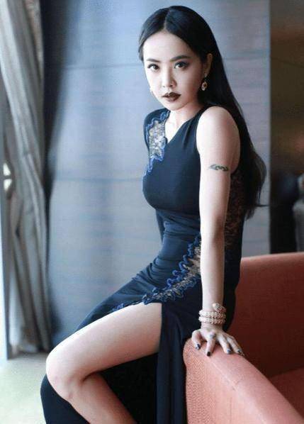 已达巅峰状态的蔡依林,发胖后到底有多撩人?_效果_明星_感觉