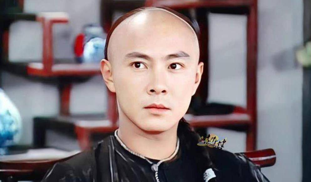 《少年英雄方世玉》播出22年后,小丫鬟成一线,男主挣钱捞金_张卫健_剧
