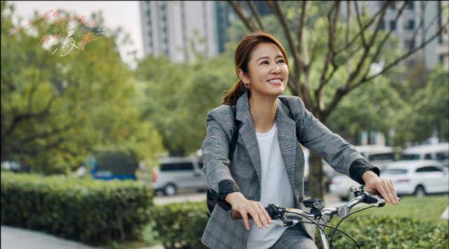 林心如谈家庭与事业平衡问题,曾被曝与霍建华离婚,夫妻合体辟谣_女儿