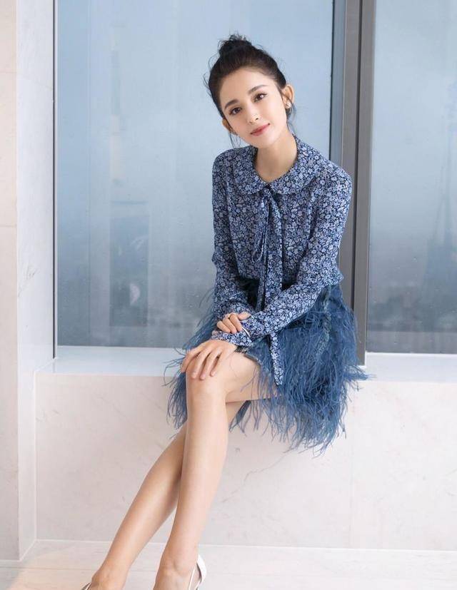 娱乐圈拥有大长腿的女星:古力娜扎惊艳,她最迷人_杨幂_晓彤_江疏影
