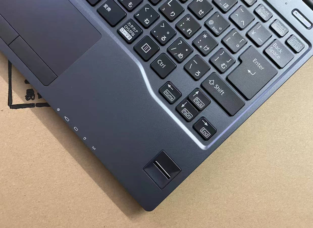 这才是"洋垃圾"王者,800克的富士通u938笔记本只卖一千块_type-c_接口