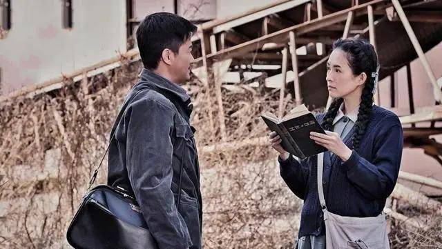 李易峰,周冬雨毫无cp感_剧中_罗伊_胡歌