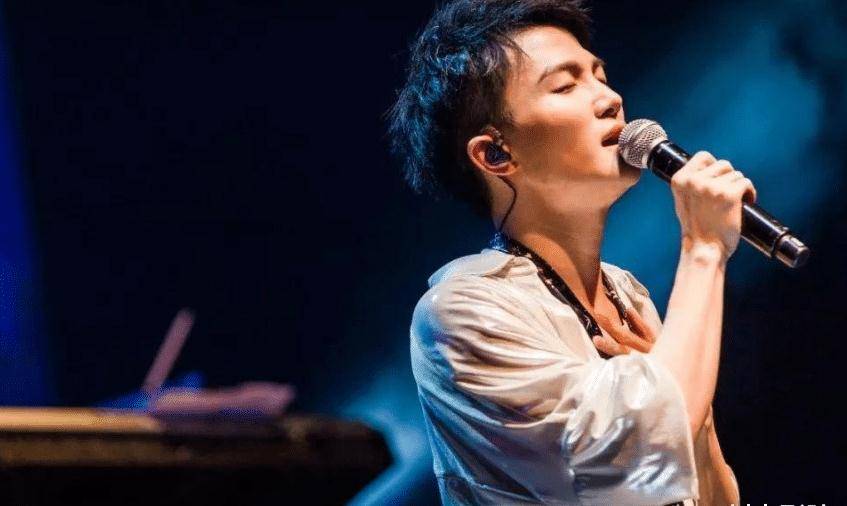 周深很适合大鱼,欢颜化身孤岛鲸,独白这种风格的歌曲_小学_美声_声乐