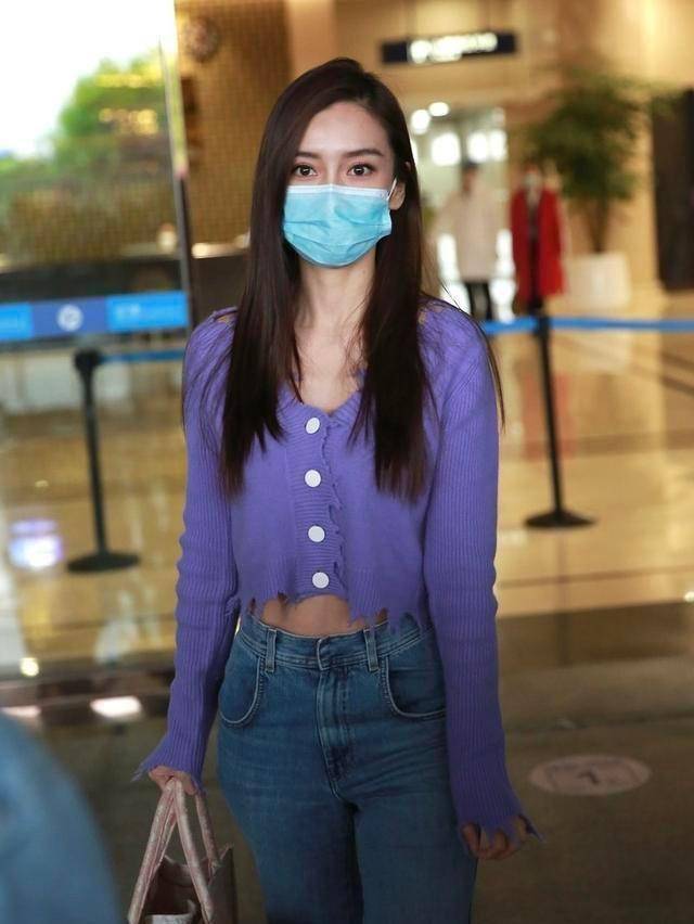 杨颖再现少女心,身穿紫色小衫尽显温柔,这腰哪像生过孩子_时尚_衣服
