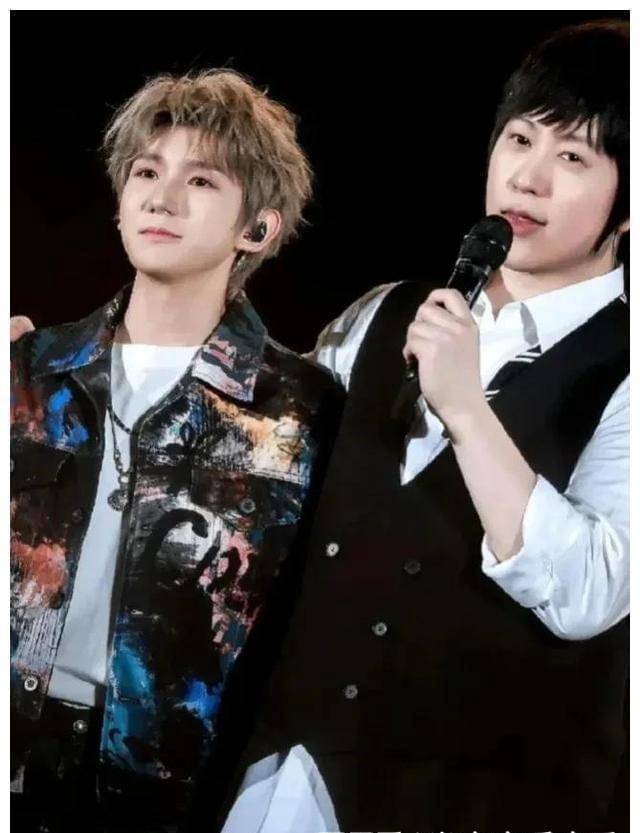 华晨宇为五月天演唱会驻唱,,粉丝互撕,张碧晨躺枪_嘉宾_玛莎_王源