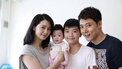 张丹峰引起公愤,触及底线或无缘娱乐圈,经纪人堪称"女版宋喆"_事情