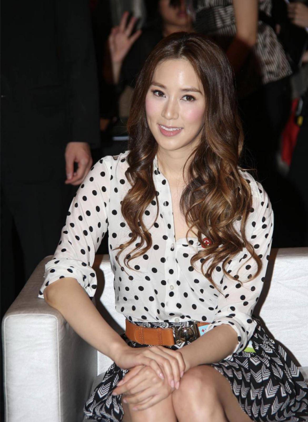 一个孩子奖励10亿,你生不生?_徐子淇_李兆基_李家诚