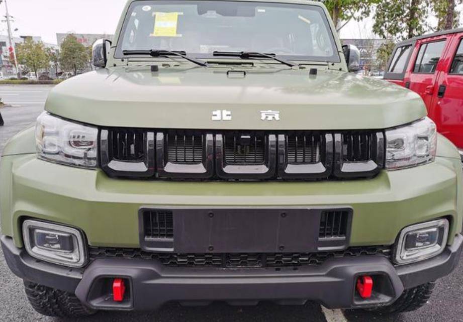 别总盯着坦克300,这款北汽柴油新越野很强!