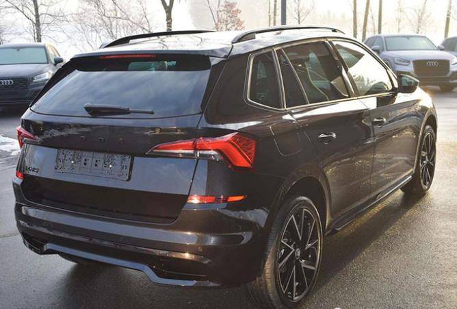 "斯柯达"亮相全新suv,加入分体式大灯,内饰颜值颇高!_搜狐汽车_搜狐网