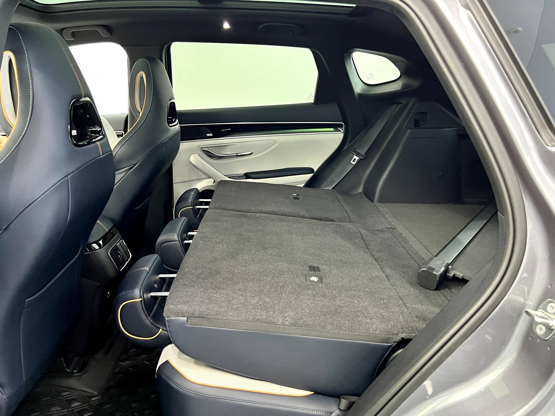 探店实拍宋plus ev冠军版 这些细节你要了解_搜狐汽车_搜狐网