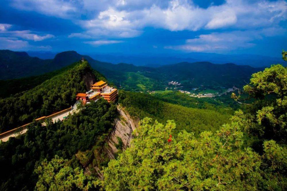 海量优惠迎接八方游客推荐目的地:陈炉古镇,玉华宫景区,金锁关石林